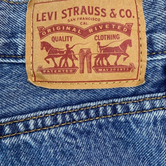 LEVI'S '94 Baggy Wide-Leg Relaxed-Fit denim Jeans in medium wash Size 28 - Picture 8 of 10